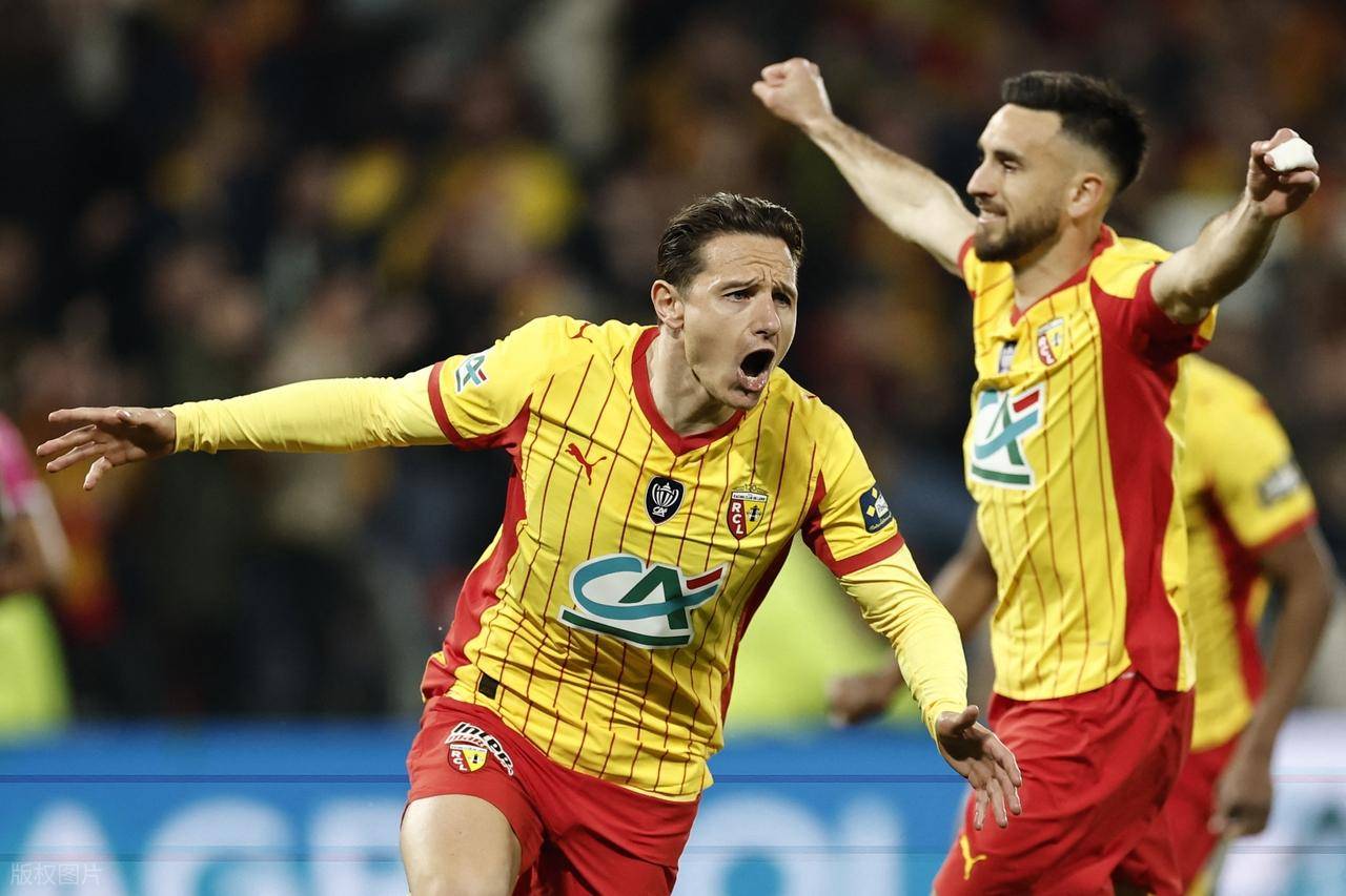 4-1擊敗圖盧茲，法甲第2晉級(jí)法國(guó)杯決賽，巴黎圣日耳曼也只能羨慕